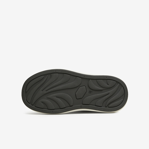 TATA/他她2025春商场同款时尚休闲板鞋女新款JNF01AM5