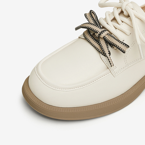 TATA/他她2025春商场同款时尚简约休闲女牛津鞋新款CYM02AM5