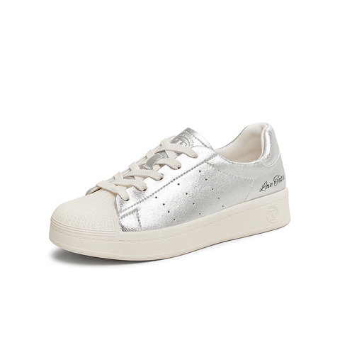 TATA/他她2025春商场同款时尚休闲板鞋女新款SNB01AM5