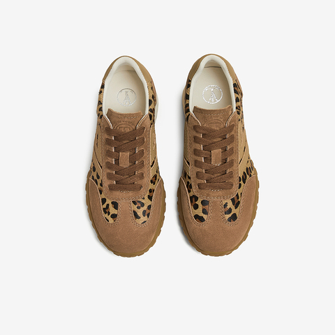 TATA/他她2025春商场同款时尚休闲阿甘鞋女新款CYJ01AM5