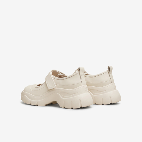 TATA/他她2025春时尚休闲玛丽珍女新款7D204AQ5