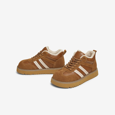 TATA/他她2025春商场同款时尚休闲德训鞋女新款CYV01AD5