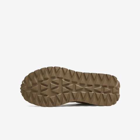 TATA/他她2025春商场同款时尚休闲鞋男新款73G22AM5