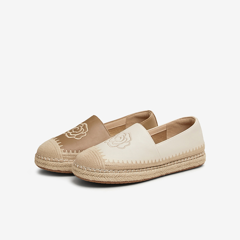 TATA/他她2025春时尚休闲渔夫鞋女新款UMK01AA5