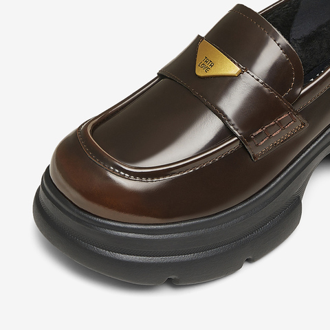 TATA/他她2025春时尚简约休闲圆头女乐福鞋新款7OL29AA5