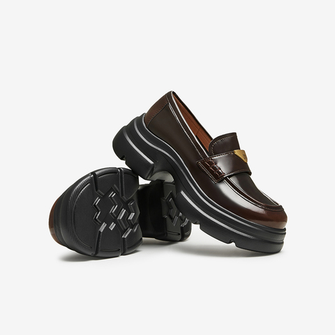 TATA/他她2025春时尚简约休闲圆头女乐福鞋新款7OL29AA5