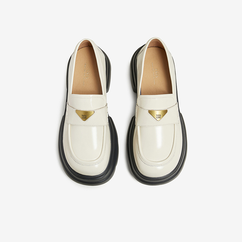 TATA/他她2025春时尚简约休闲圆头女乐福鞋新款7OL29AA5