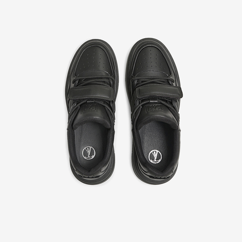 TATA/他她2025春百搭时尚休闲板鞋ODP02AM5