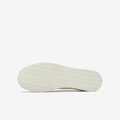 TATA/他她2025夏舒适百搭休闲男鞋新款PEB01BM5