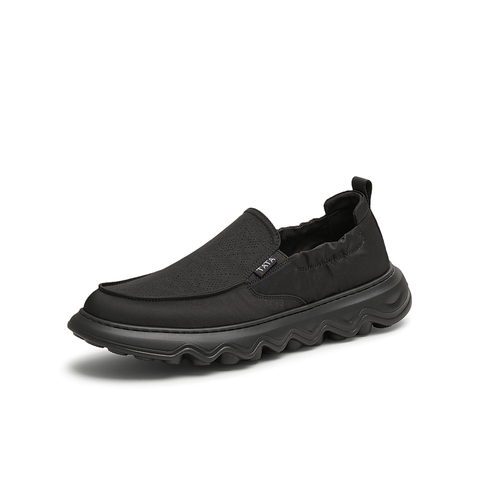 TATA/他她2025夏商场同款舒适百搭休闲男鞋新款VMR01BM5