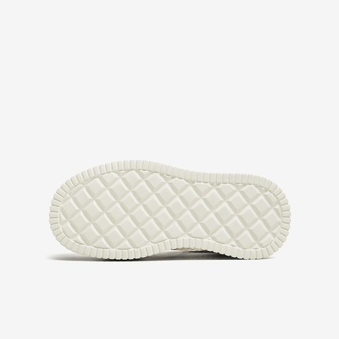 TATA/他她2025夏商场同款时尚休闲厚底女板鞋新款CS301BM5