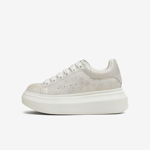 TATA/他她2025春运动休闲厚底女板鞋新款WU504AM5