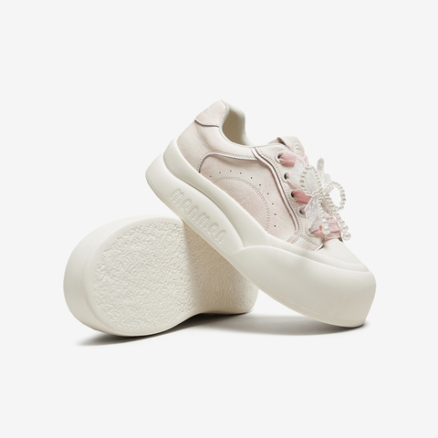 TATA/他她2025秋时尚休闲厚底女板鞋新款CP304CM5