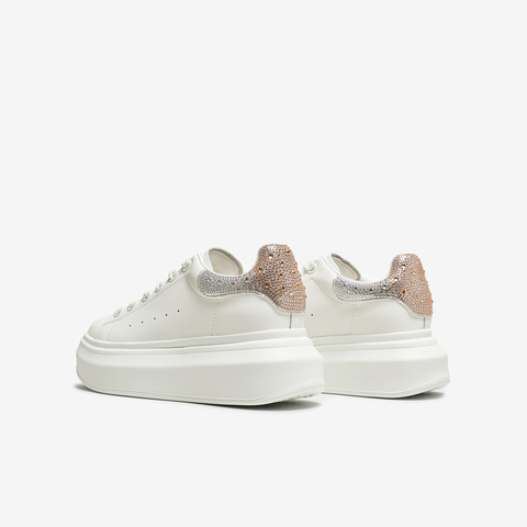 TATA/他她2025秋商场同款时尚休闲厚底女板鞋新款WU507CM5