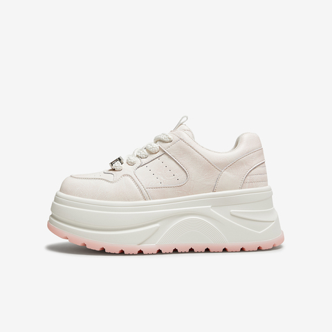 TATA/他她2025秋商场同款时尚休闲女板鞋新款CP202CM5