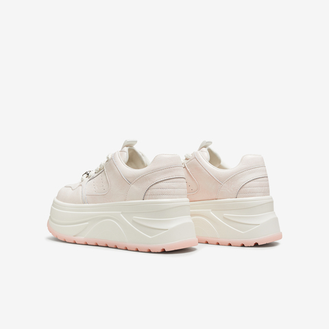 TATA/他她2025秋商场同款时尚休闲女板鞋新款CP202CM5