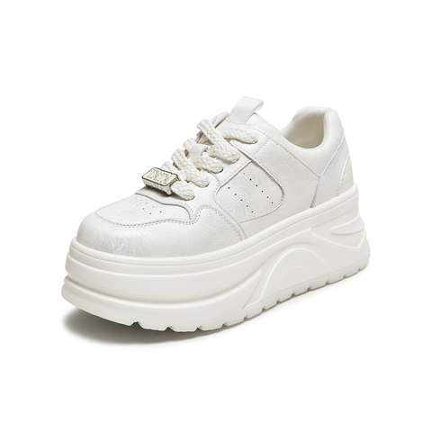 TATA/他她2025秋商场同款时尚休闲女板鞋新款CP202CM5