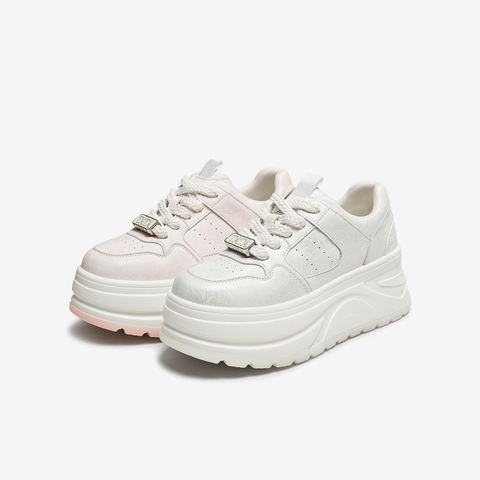 TATA/他她2025秋商场同款时尚休闲女板鞋新款CP202CM5