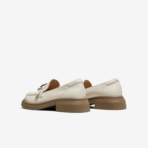 TATA/他她2025秋商场同款时尚休闲圆头女乐福鞋新款CK601CA5