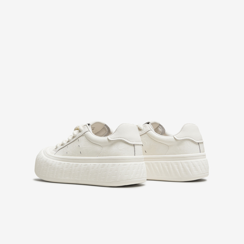 TATA/他她2025秋商场同款时尚休闲厚底女板鞋新款CT702CM5