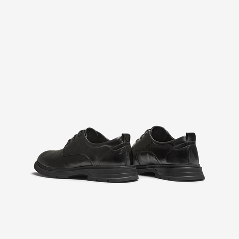 TATA/他她2025秋商场同款纯色舒适百搭皮鞋男新款QGV01CM5