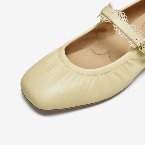 TATA/他她2025秋商场同款时尚百搭女玛丽珍鞋新款7G405CQ5