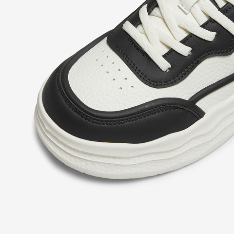 TATA/他她2025秋商场同款运动时尚休闲女板鞋新款CWV02CM5