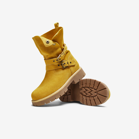 TATA/他她2025冬时尚百搭女休闲靴新款CF501DZ5