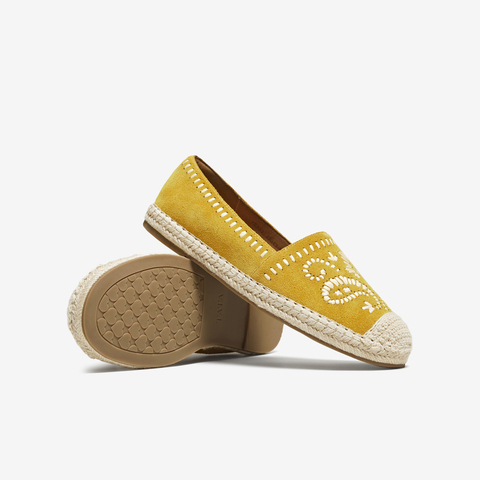 TATA/他她2025秋时尚简约休闲圆头女渔夫鞋新款7E330CA5