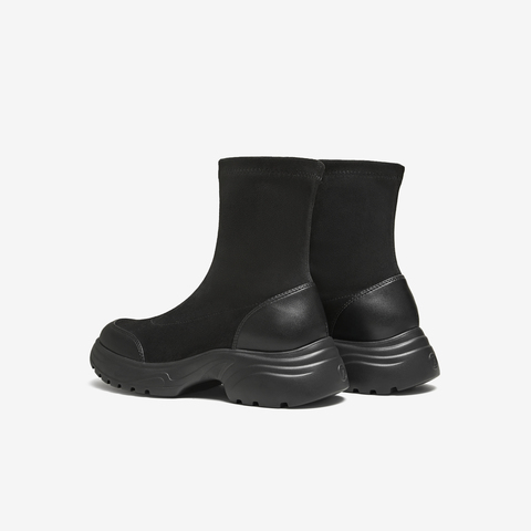 TATA/他她2025冬商场同款时尚休闲女靴百搭弹力靴新款7PJ60DZ5