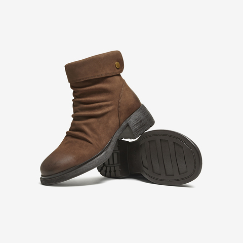 TATA/他她2025冬商场同款时尚百搭女休闲靴新款7C843DD5