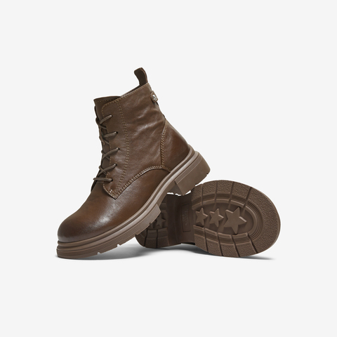 TATA/他她2025冬商场同款百搭时尚简约女马丁靴新款WXB06DD5