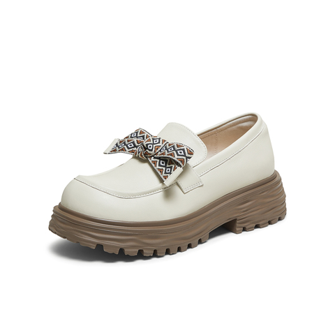 TATA/他她2025秋时尚休闲女蝴蝶结乐福鞋新款CG501CA5