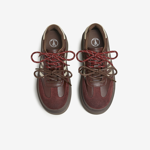 TATA/他她2025秋时尚休闲德训鞋女新款W9B02CM5