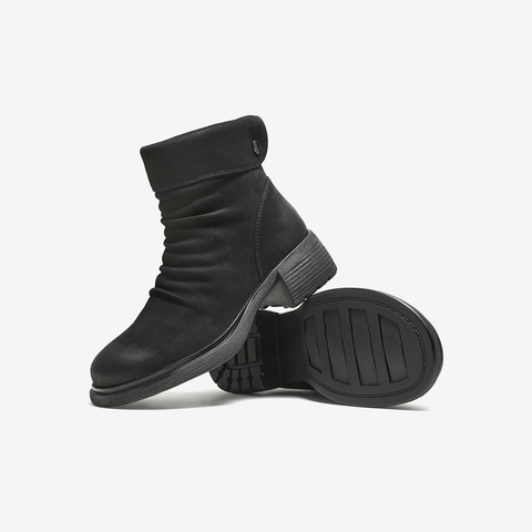 TATA/他她2025冬商场同款时尚百搭女休闲靴新款7C843DD5