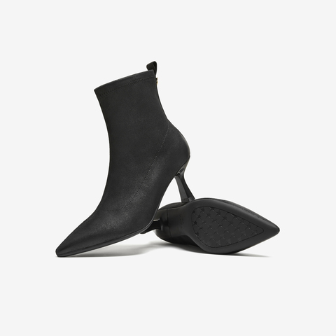 TATA/他她2025冬商场同款百搭时装靴女休闲短靴新款XVX01DD5