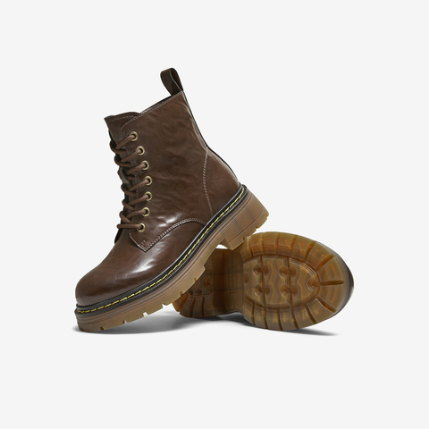 TATA/他她2025冬百搭时尚简约女马丁靴新款CHQ01DD5