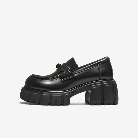 TATA/他她2025秋商场同款时尚简约休闲女乐福鞋新款CHY06CA5