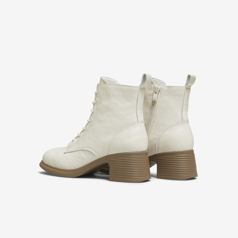 TATA/他她2025冬商场同款百搭时尚简约女马丁靴新款7A541DD5