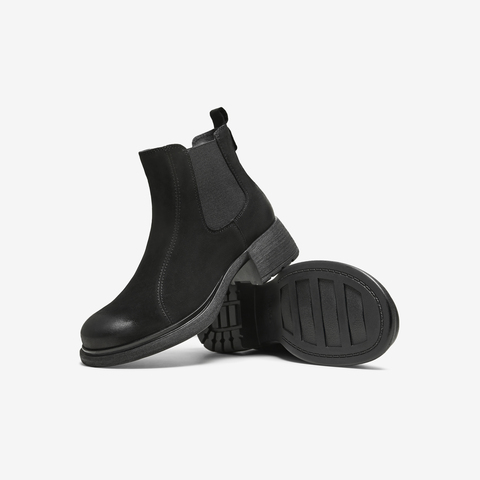 TATA/他她2025冬时尚切尔西靴女通勤显瘦新款7C844DD5