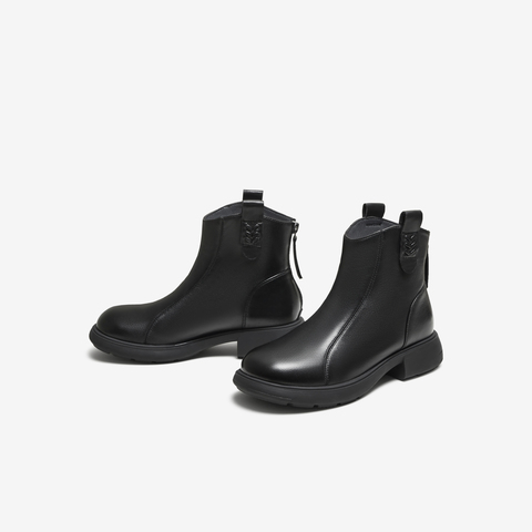 TATA/他她2025冬商场同款百搭时尚休闲短靴新款CF801DD5