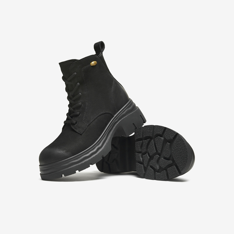 TATA/他她2025冬商场同款百搭时尚简约女马丁靴新款CHK01DD5