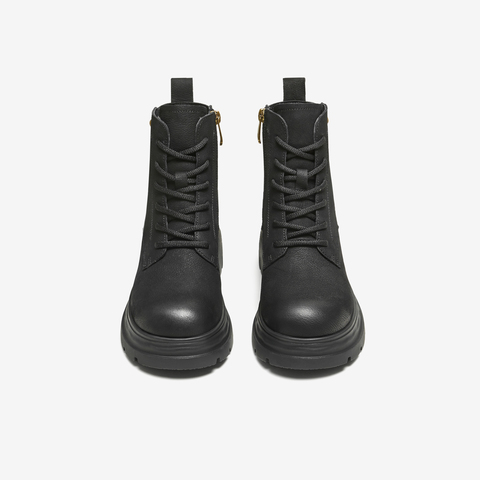 TATA/他她2025冬商场同款百搭时尚简约女马丁靴新款CHK01DD5