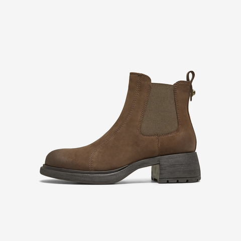 TATA/他她2025冬时尚切尔西靴女通勤显瘦新款7C844DD5