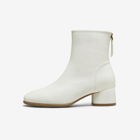 TATA/他她2025冬商场同款百搭时装靴女短靴新款UVG01DD5