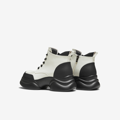 TATA/他她2025冬百搭时尚简约女马丁靴新款CCJ08DD5