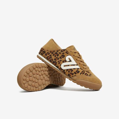 TATA/他她2025秋商场同款休闲运动女百搭阿甘鞋新款CH301CM5