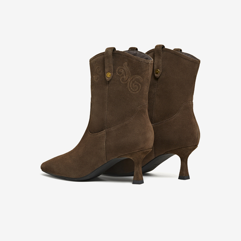 TATA/他她2025冬商场同款百搭时装靴女休闲短靴新款UVV01DZ5