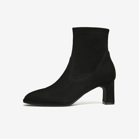 TATA/他她2025冬商场同款时尚休闲女靴百搭弹力靴新款JYC01DD5