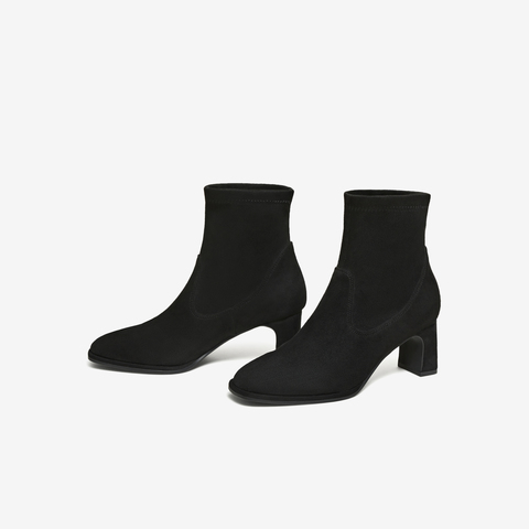 TATA/他她2025冬商场同款时尚休闲女靴百搭弹力靴新款JYC01DD5